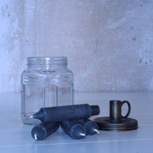 Kandelaar op pot met 4 kaarsen in diverse kleuren