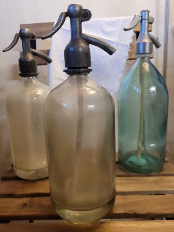 Brocante spuitfles groen glas