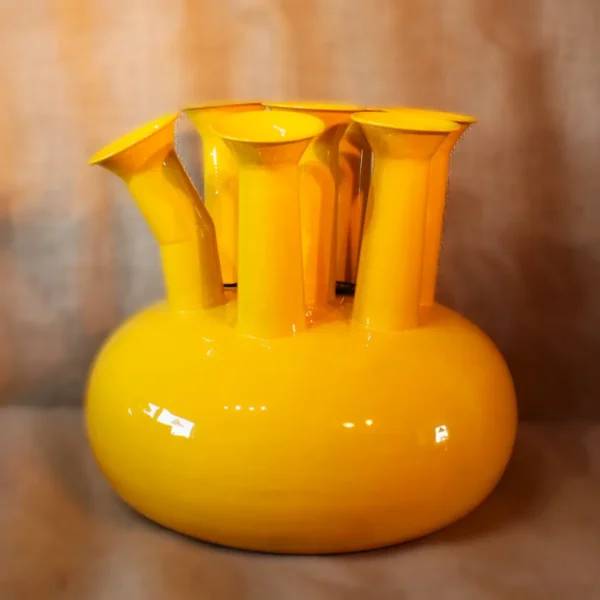 Zonneschijngele toetervaas - tulpenvaas