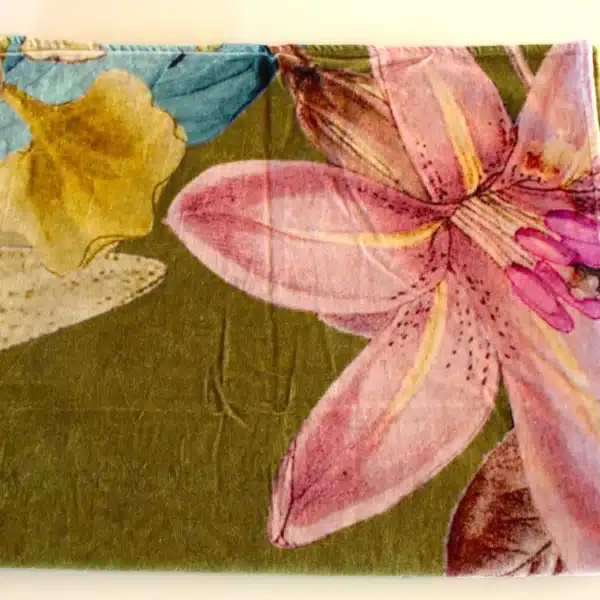 Plaid Emma Imbarro 2 Bohemian plaid van zacht velours in levendige kleuren en uitbundige bloemen